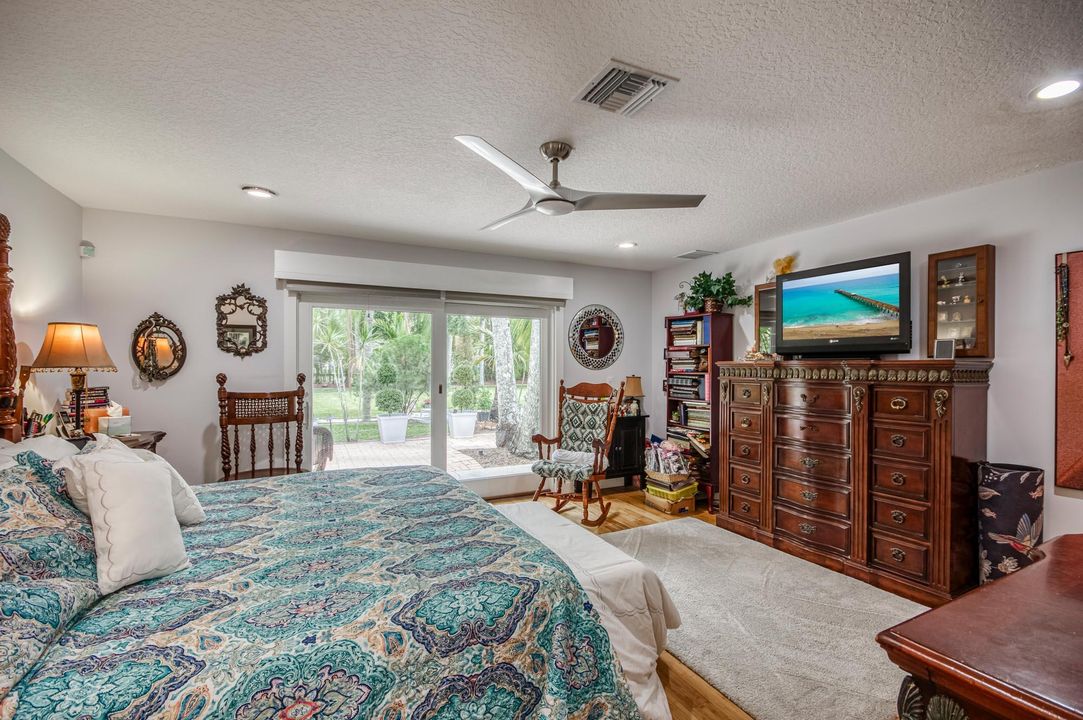 На продажу: $1,799,000 (4 спален, 3 ванн, 2931 Квадратных фут)