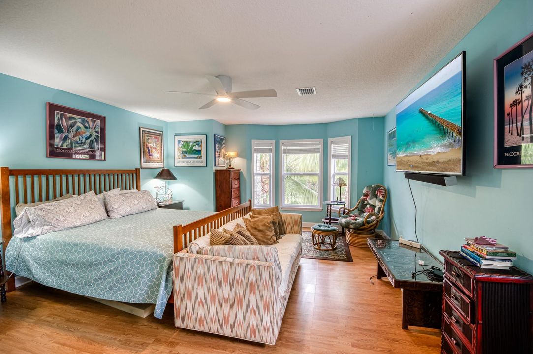 На продажу: $1,799,000 (4 спален, 3 ванн, 2931 Квадратных фут)