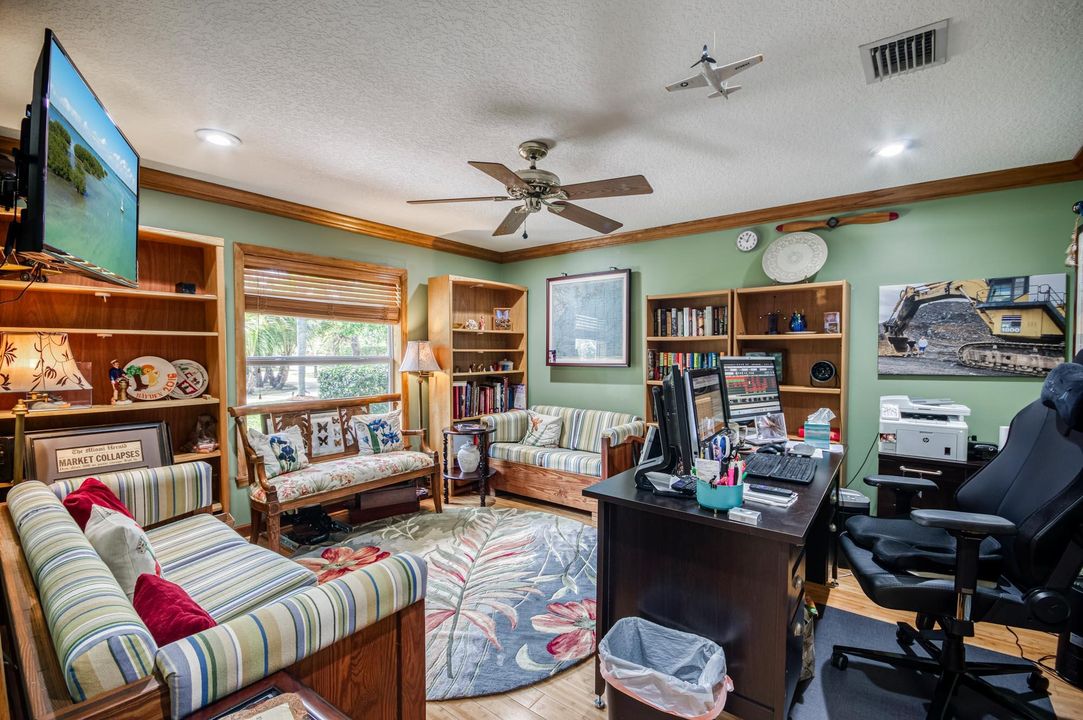 На продажу: $1,799,000 (4 спален, 3 ванн, 2931 Квадратных фут)