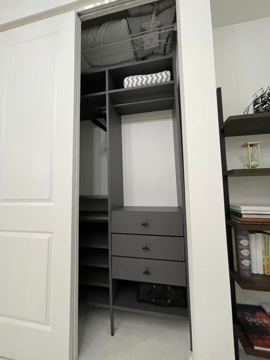 For Sale: $695,000 (4 beds, 2 baths, 2062 Square Feet)