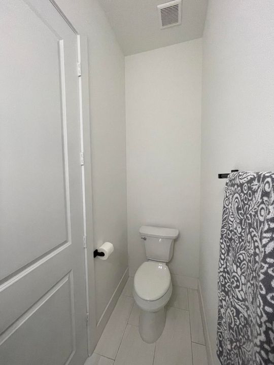 For Sale: $695,000 (4 beds, 2 baths, 2062 Square Feet)