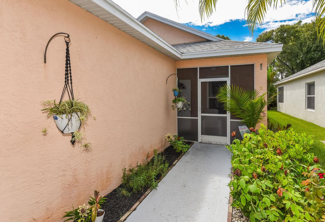 На продажу: $445,000 (3 спален, 2 ванн, 1342 Квадратных фут)