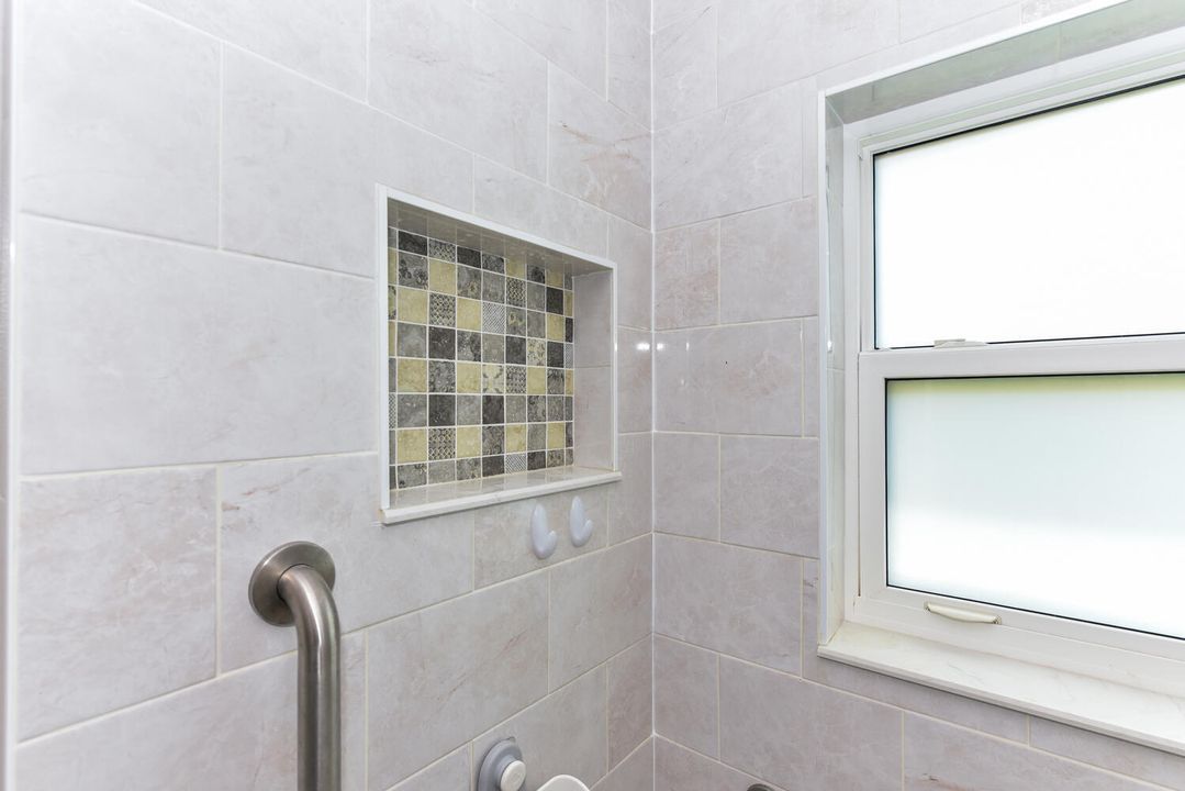 На продажу: $445,000 (3 спален, 2 ванн, 1342 Квадратных фут)