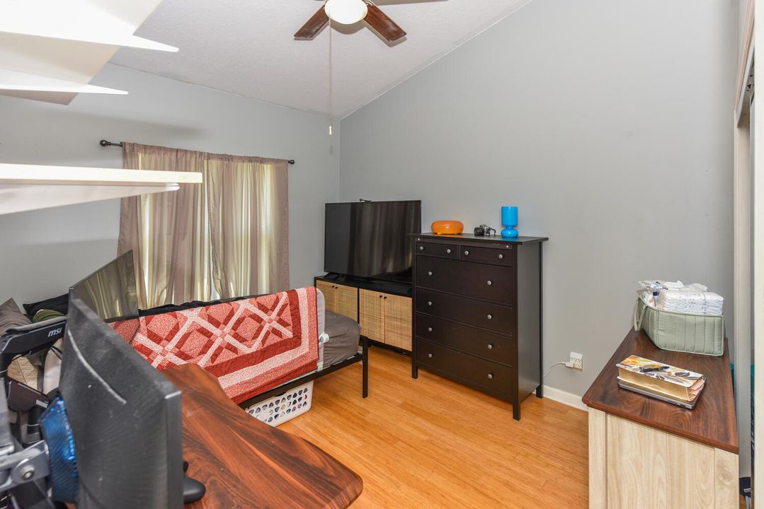 На продажу: $445,000 (3 спален, 2 ванн, 1342 Квадратных фут)