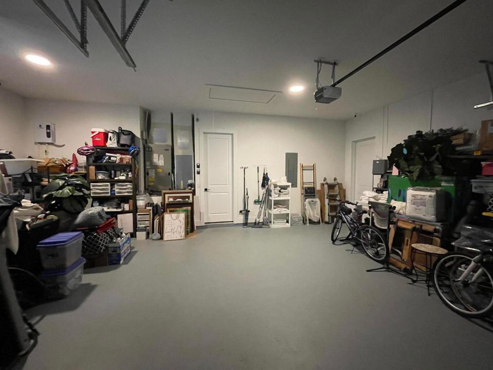 For Sale: $695,000 (4 beds, 2 baths, 2062 Square Feet)