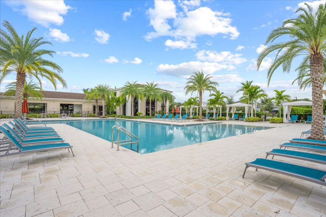 En Venta: $1,720,000 (4 camas, 4 baños, 3652 Pies cuadrados)