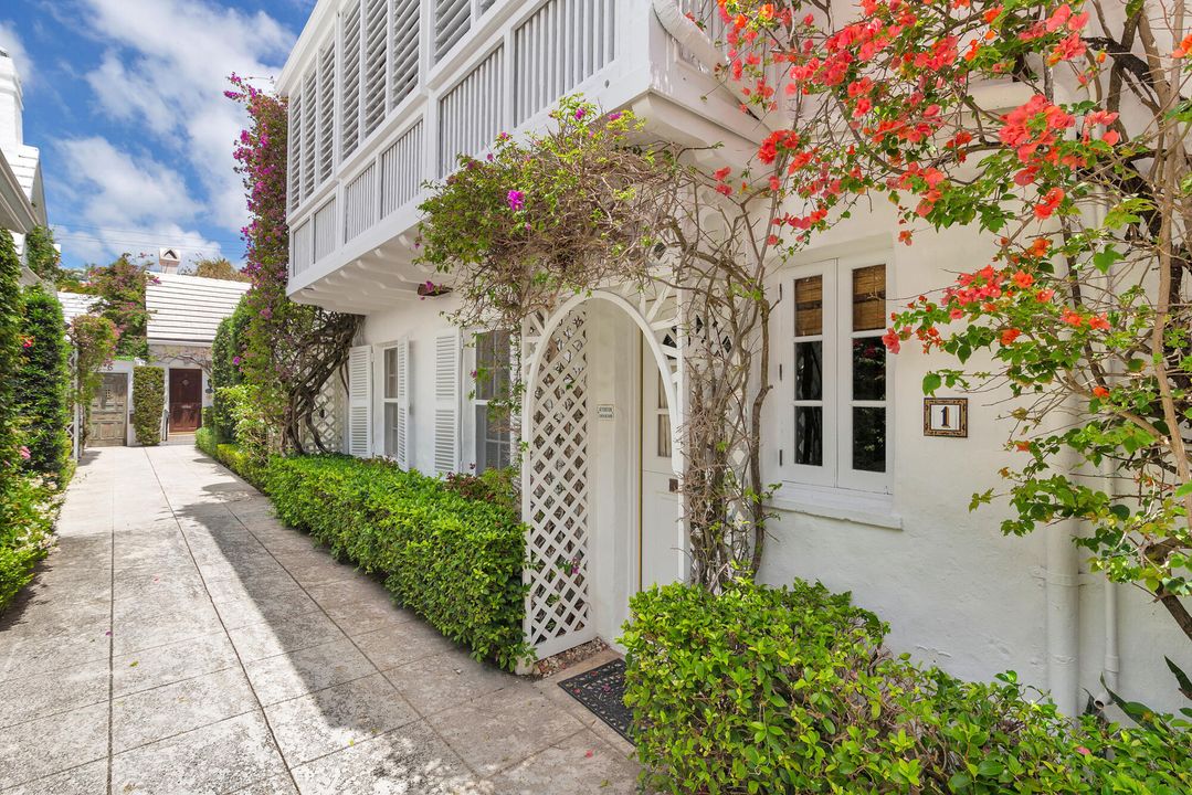 В аренду: $37,000 (2 спален, 2 ванн, 1942 Квадратных фут)