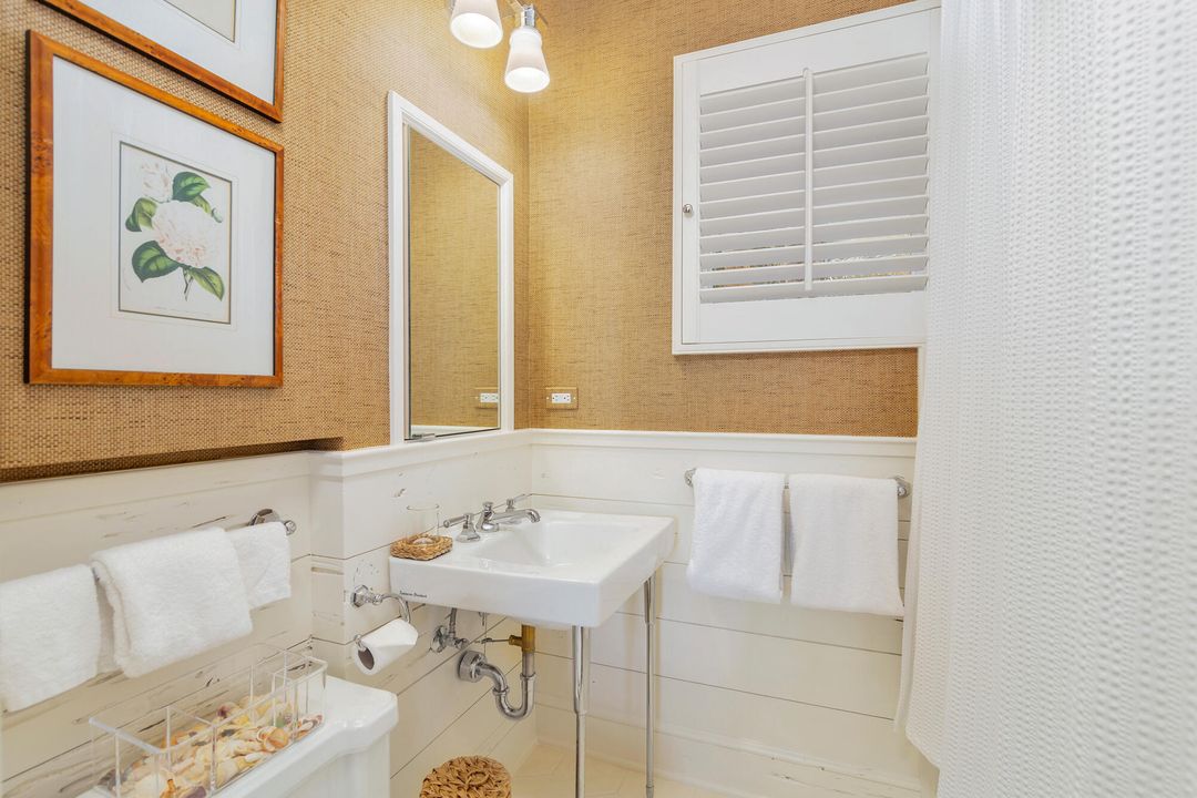 В аренду: $37,000 (2 спален, 2 ванн, 1942 Квадратных фут)