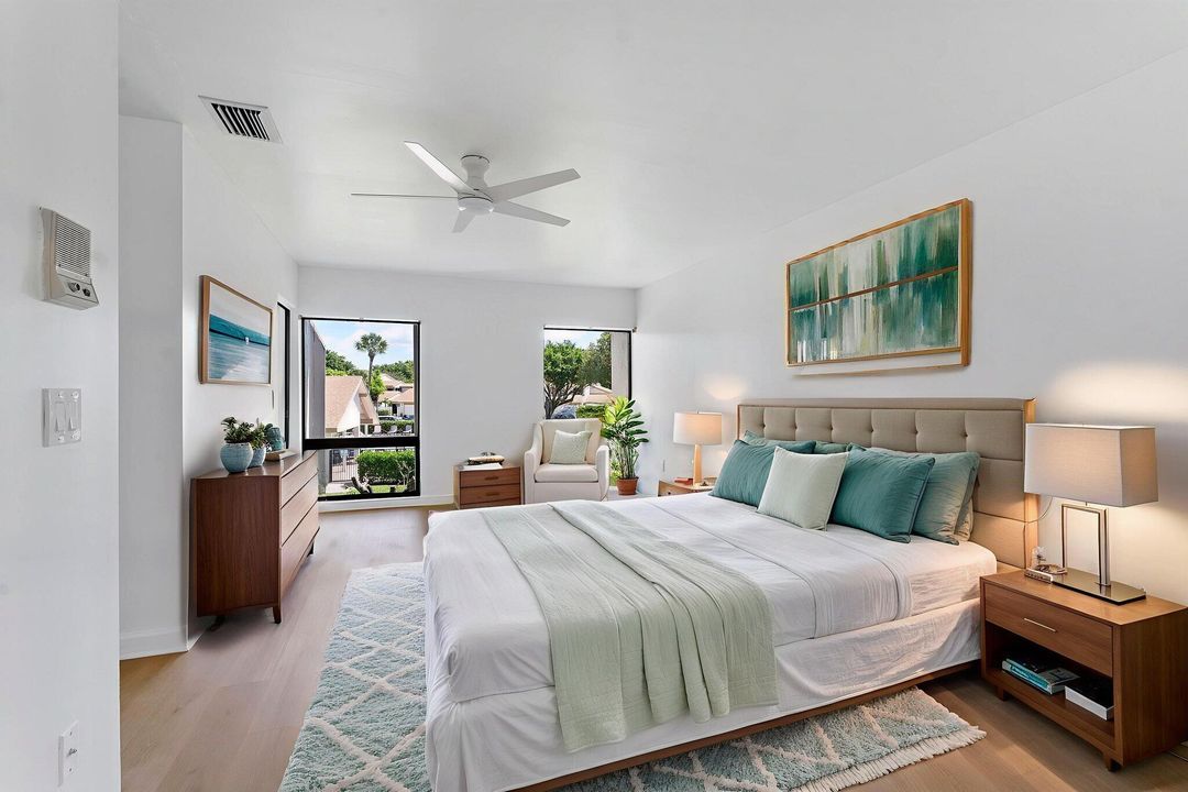 Под контрактом: $464,999 (3 спален, 2 ванн, 1576 Квадратных фут)