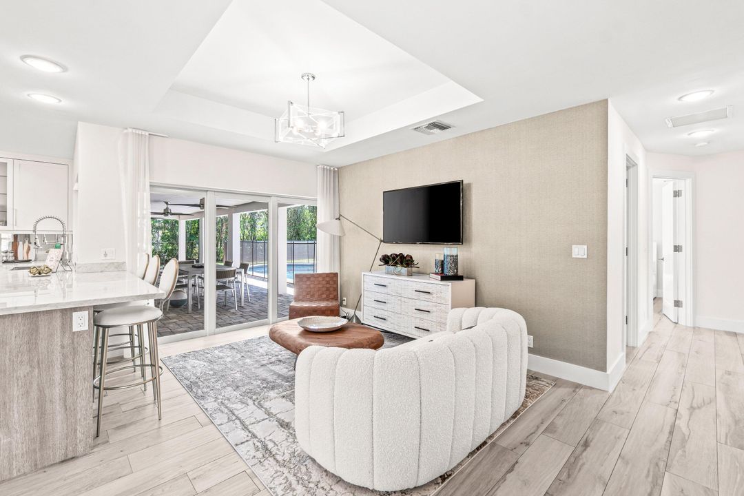 В аренду: $22,500 (5 спален, 3 ванн, 2960 Квадратных фут)