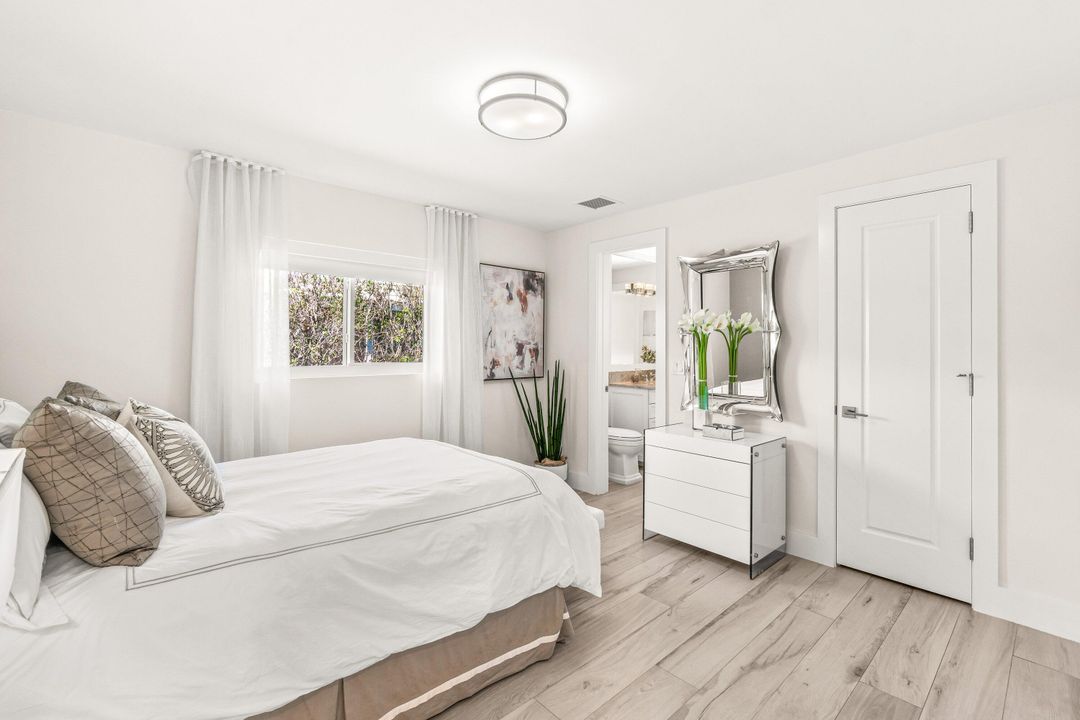 В аренду: $22,500 (5 спален, 3 ванн, 2960 Квадратных фут)