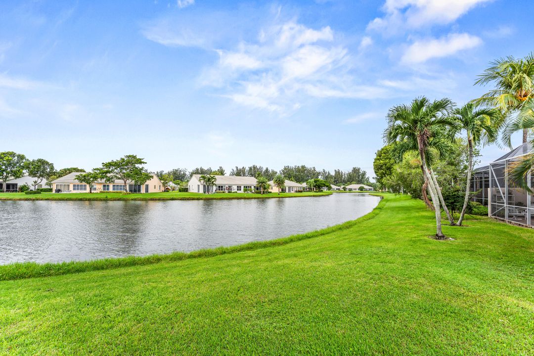 合同活跃: $3,350 (2 贝兹, 2 浴室, 2249 平方英尺)