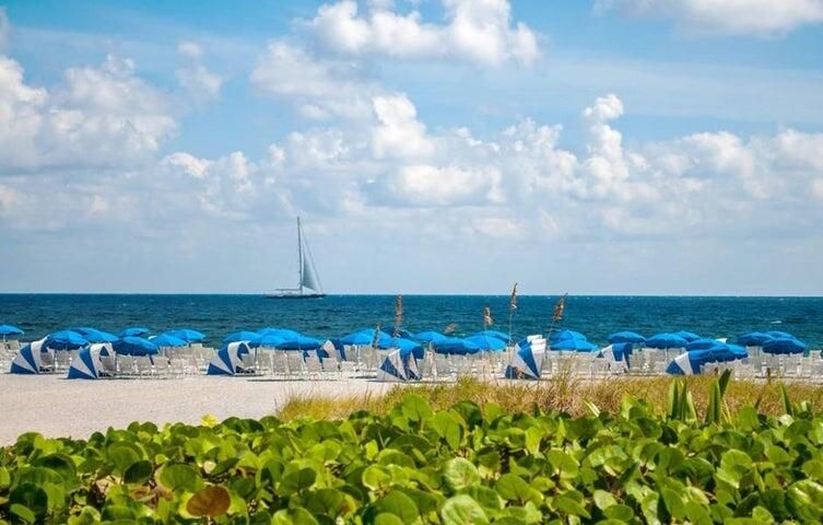 Active With Contract: $5,000 (3 beds, 2 baths, 1978 Square Feet)