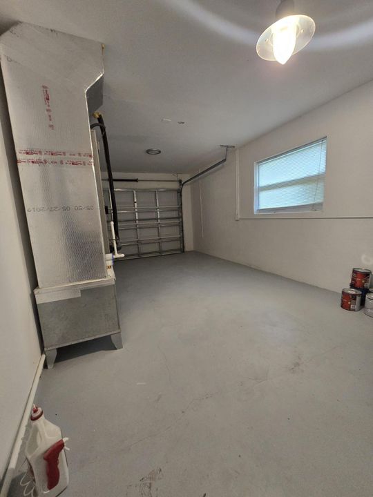 For Sale: $875,900 (4 beds, 2 baths, 1930 Square Feet)