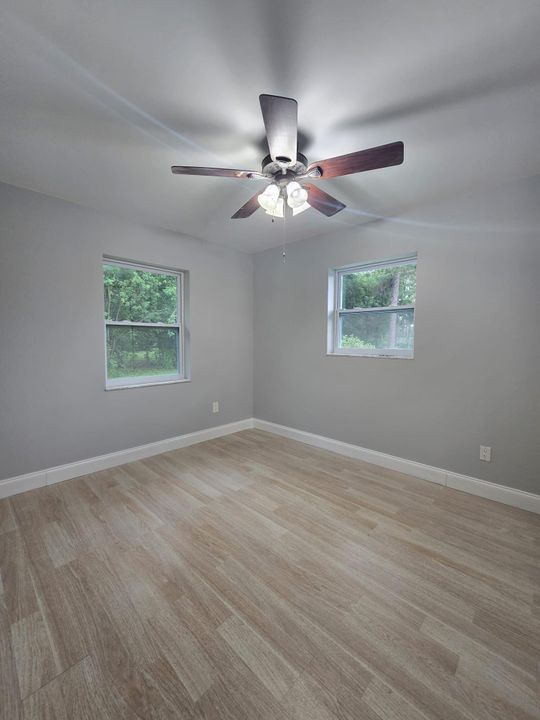 For Sale: $875,900 (4 beds, 2 baths, 1930 Square Feet)