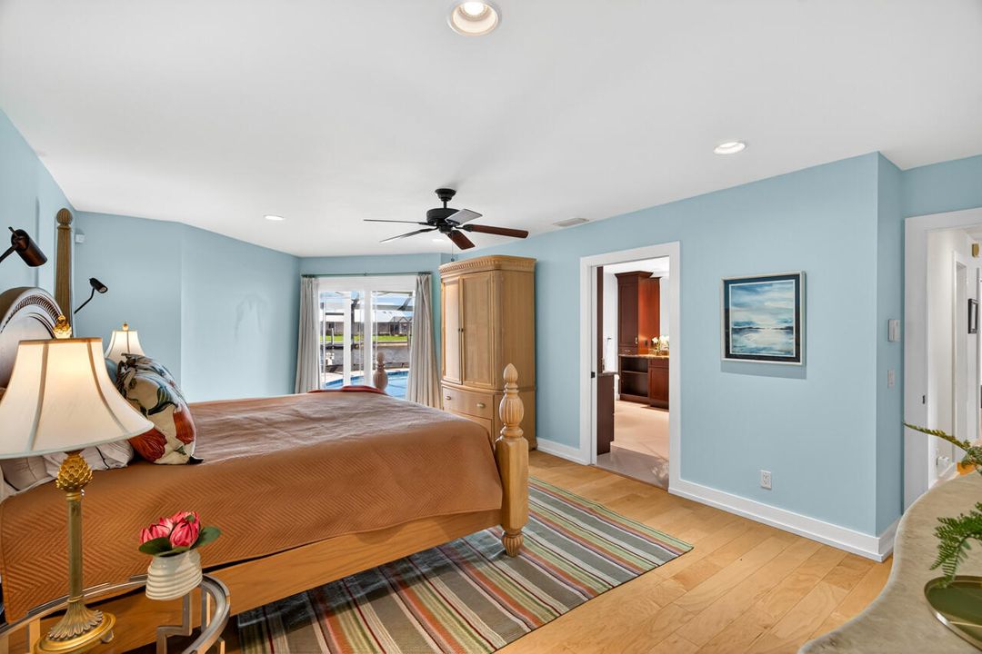 For Sale: $1,995,000 (3 beds, 2 baths, 2658 Square Feet)