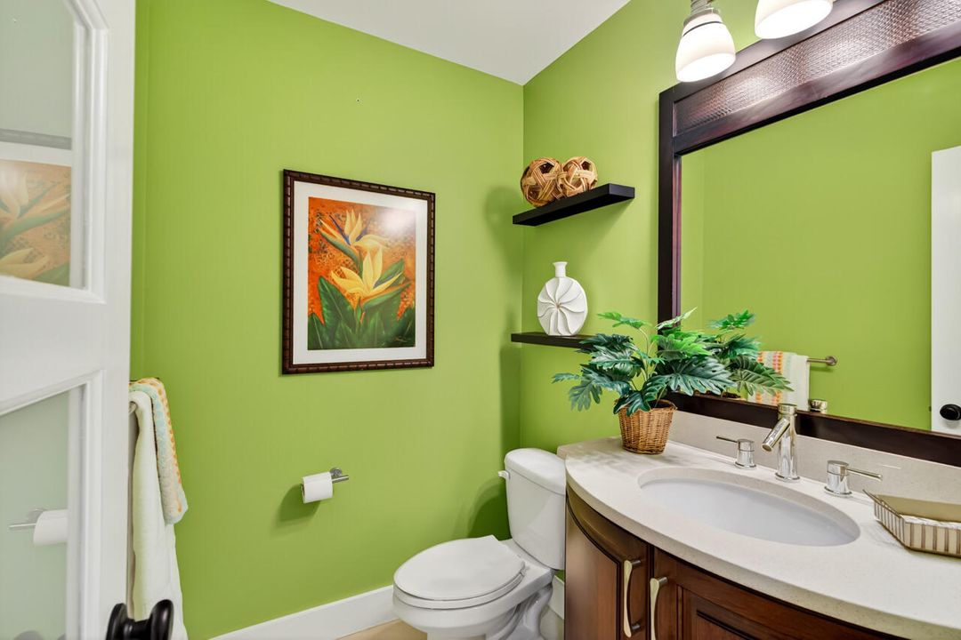 For Sale: $1,995,000 (3 beds, 2 baths, 2658 Square Feet)