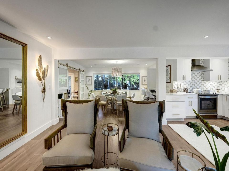 For Rent: $12,000 (3 beds, 3 baths, 1500 Square Feet)