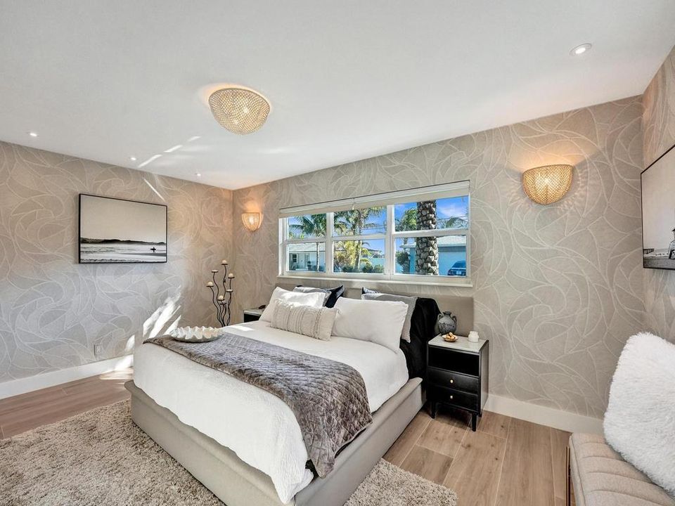 For Rent: $12,000 (3 beds, 3 baths, 1500 Square Feet)