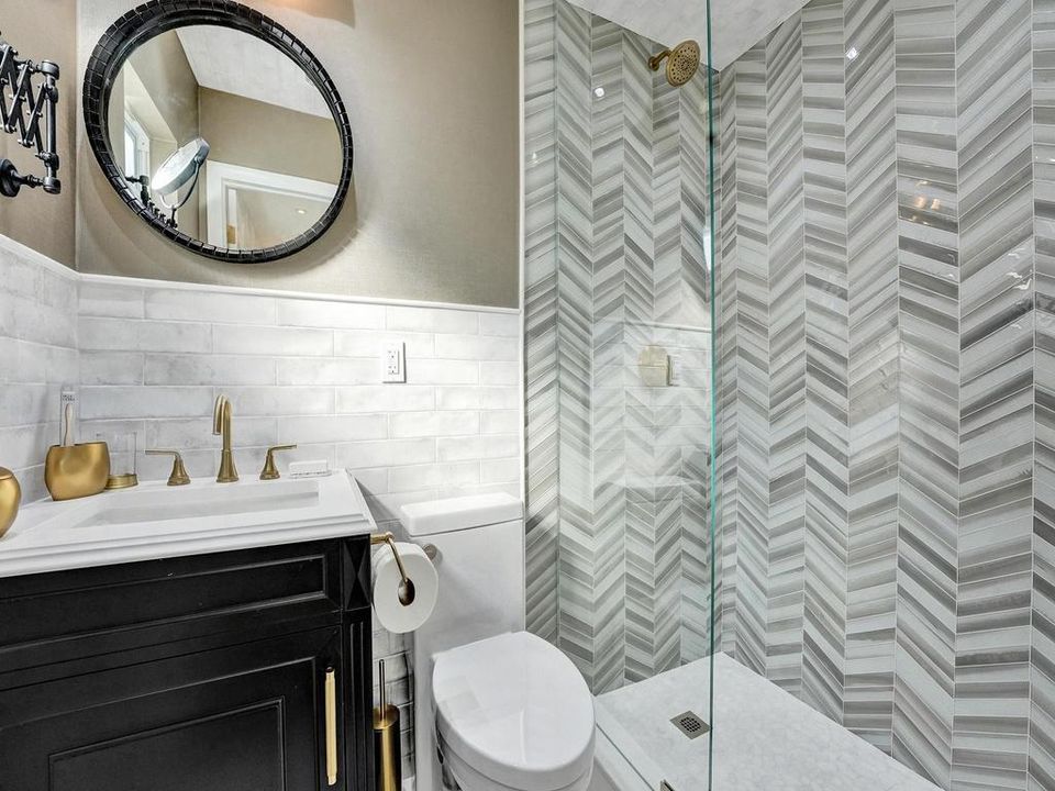 For Rent: $12,000 (3 beds, 3 baths, 1500 Square Feet)