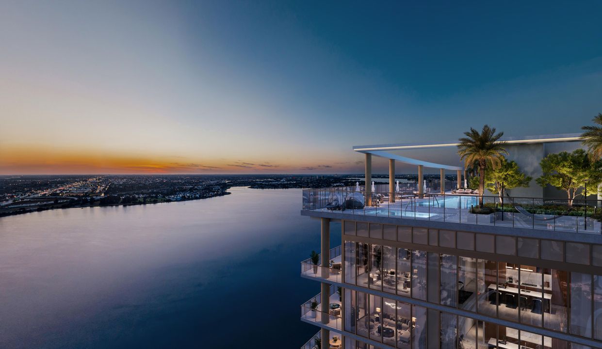 For Sale: $3,100,000 (2 beds, 2 baths, 1717 Square Feet)