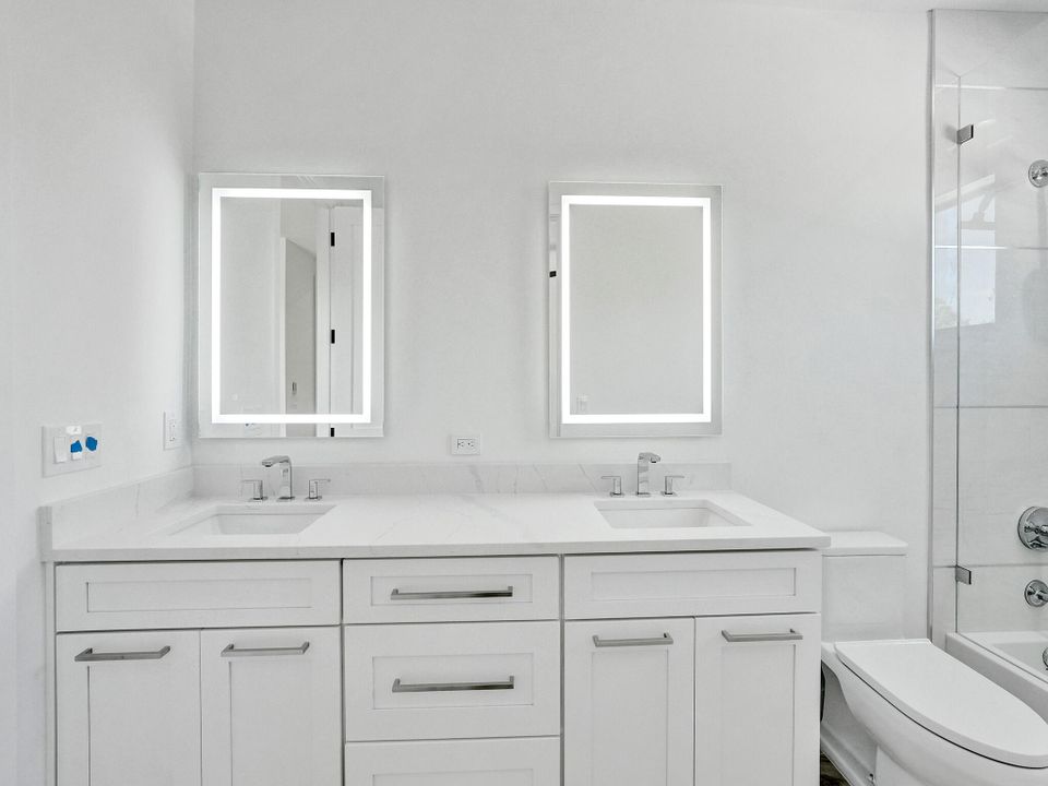 For Sale: $1,549,000 (4 beds, 3 baths, 2358 Square Feet)