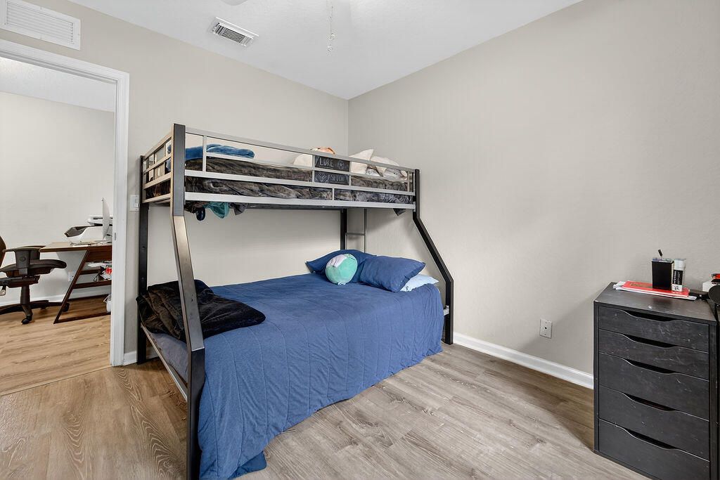 Active With Contract: $389,000 (3 beds, 2 baths, 1560 Square Feet)