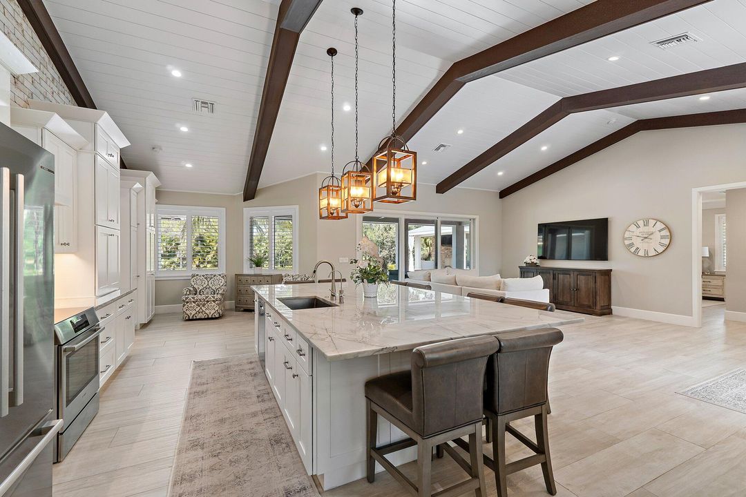 待售: $2,175,000 (3 贝兹, 2 浴室, 2583 平方英尺)