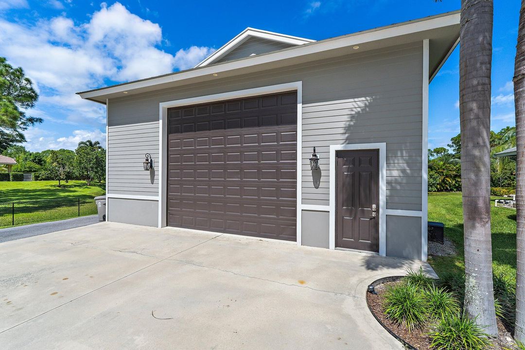 待售: $2,175,000 (3 贝兹, 2 浴室, 2583 平方英尺)