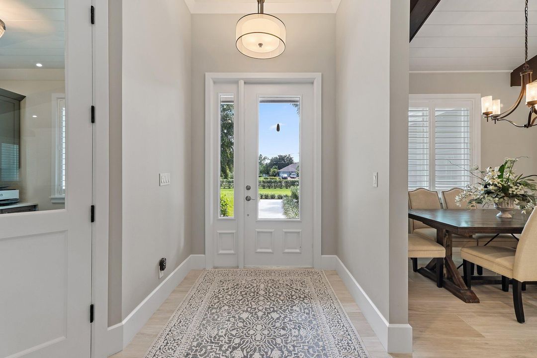 待售: $2,175,000 (3 贝兹, 2 浴室, 2583 平方英尺)