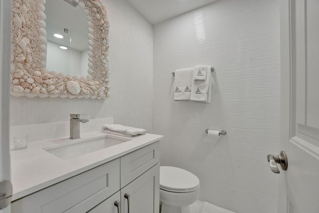 Под контрактом: $525,000 (2 спален, 2 ванн, 950 Квадратных фут)