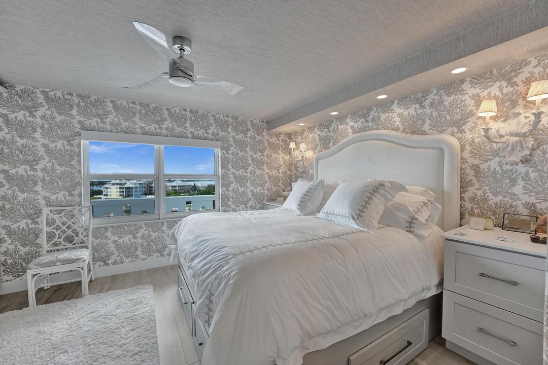 Под контрактом: $525,000 (2 спален, 2 ванн, 950 Квадратных фут)