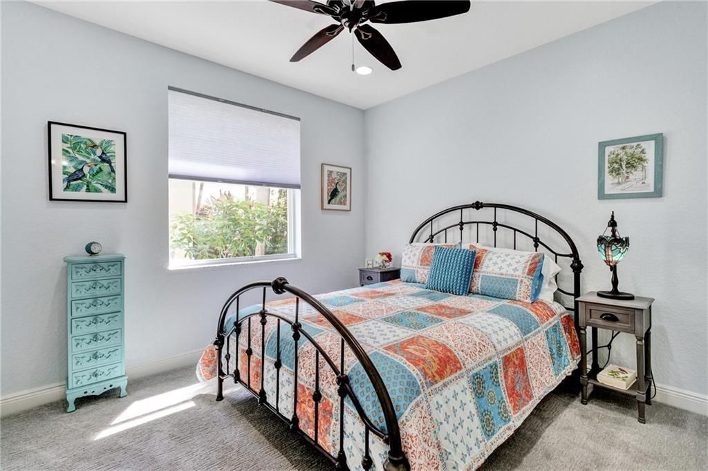 На продажу: $885,000 (6 спален, 4 ванн, 3498 Квадратных фут)