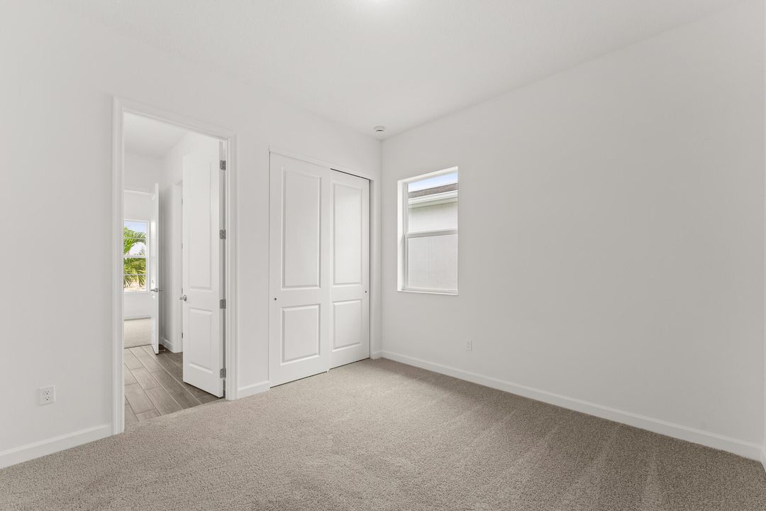 Active With Contract: $639,900 (3 beds, 2 baths, 2838 Square Feet)