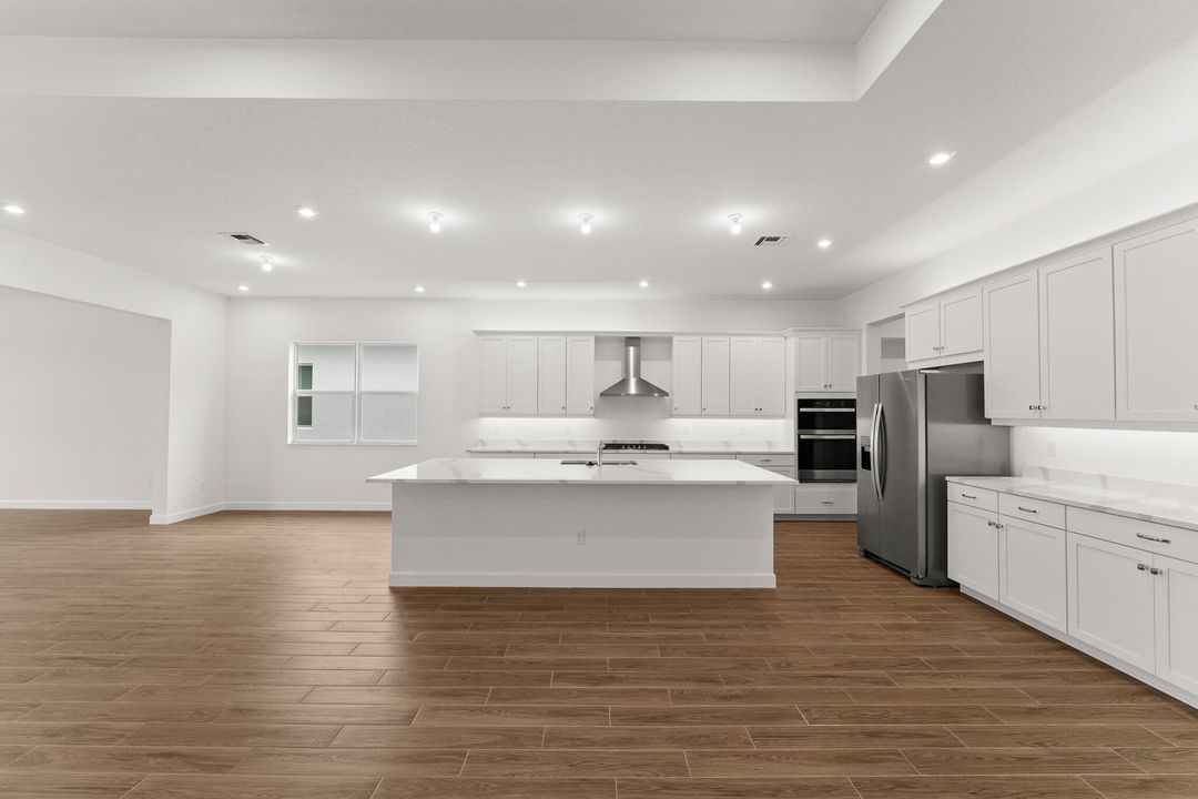 Active With Contract: $639,900 (3 beds, 2 baths, 2838 Square Feet)