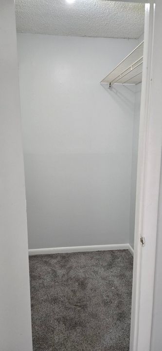 待售: $275,000 (2 贝兹, 2 浴室, 1328 平方英尺)