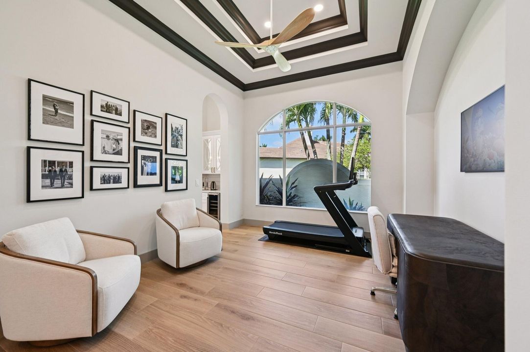 合同活跃: $2,795,000 (4 贝兹, 5 浴室, 3765 平方英尺)