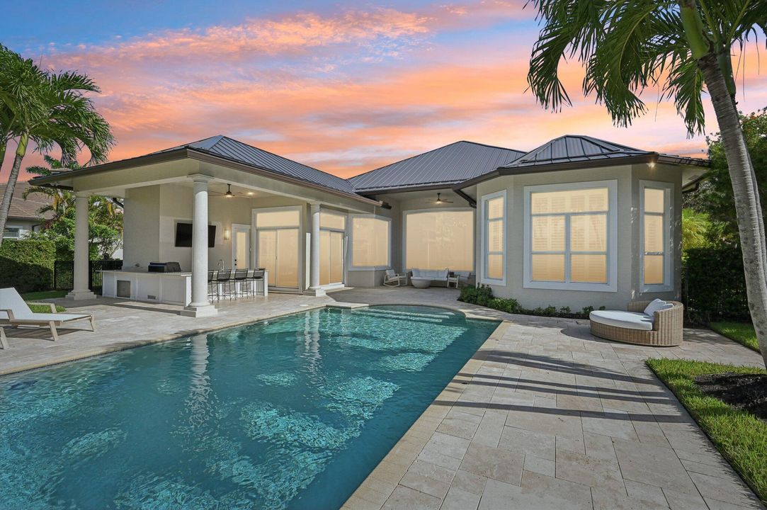 合同活跃: $2,795,000 (4 贝兹, 5 浴室, 3765 平方英尺)