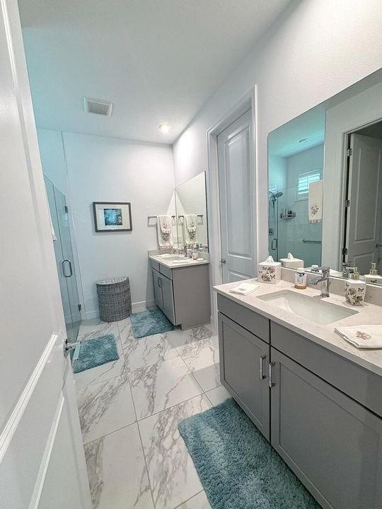 For Sale: $499,000 (3 beds, 2 baths, 1998 Square Feet)