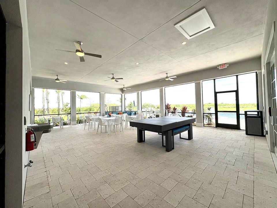 For Sale: $499,000 (3 beds, 2 baths, 1998 Square Feet)