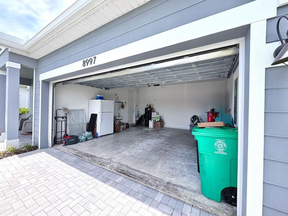 For Sale: $499,000 (3 beds, 2 baths, 1998 Square Feet)