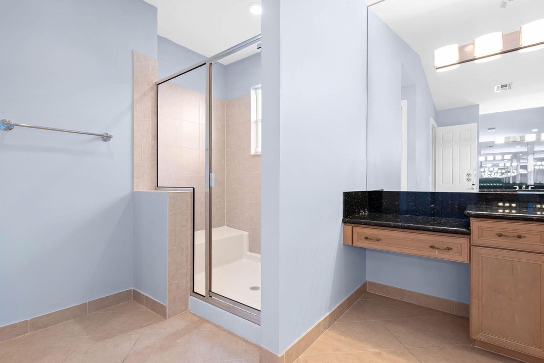 待售: $1,200,000 (6 贝兹, 4 浴室, 4091 平方英尺)