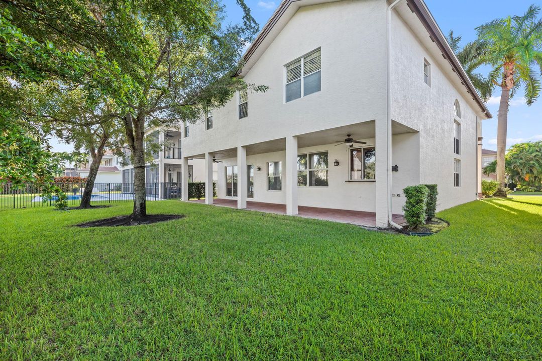 待售: $1,200,000 (6 贝兹, 4 浴室, 4091 平方英尺)