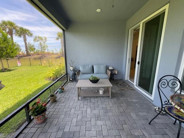 For Sale: $499,000 (3 beds, 2 baths, 1998 Square Feet)