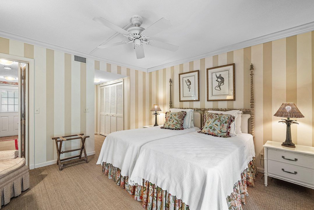 Active With Contract: $275,000 (2 beds, 2 baths, 1479 Square Feet)