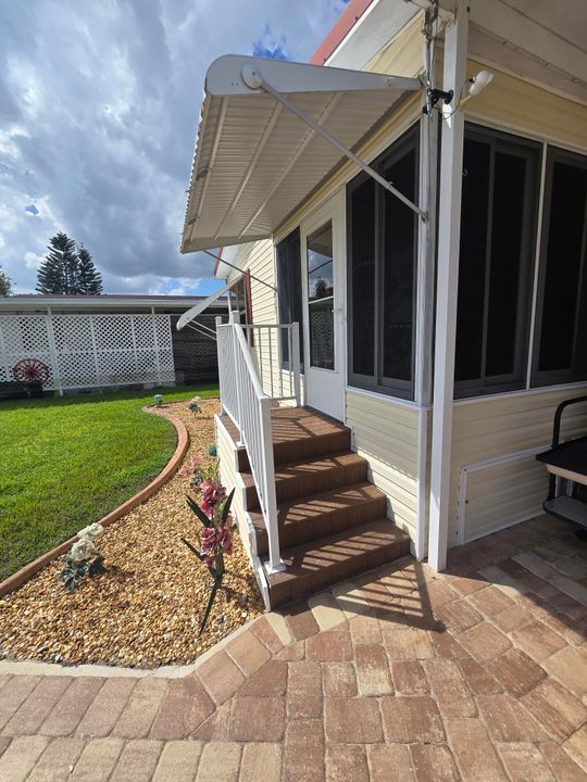 待售: $198,000 (2 贝兹, 2 浴室, 1018 平方英尺)