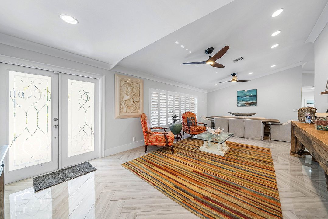 На продажу: $3,875,150 (5 спален, 4 ванн, 4079 Квадратных фут)