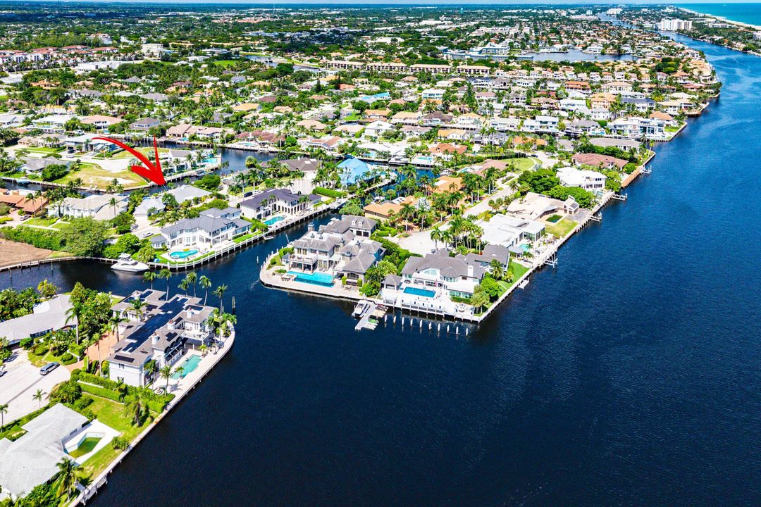 На продажу: $3,875,150 (5 спален, 4 ванн, 4079 Квадратных фут)