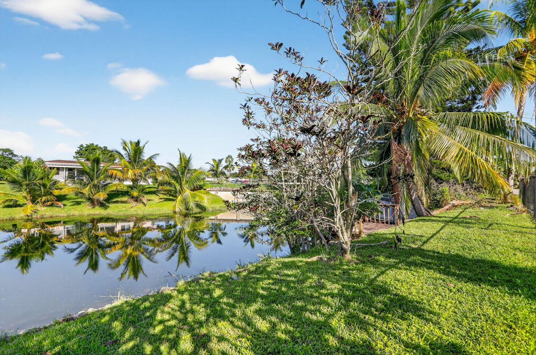 待售: $375,000 (2 贝兹, 2 浴室, 1587 平方英尺)