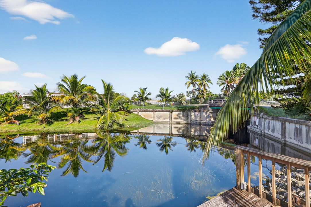 待售: $375,000 (2 贝兹, 2 浴室, 1587 平方英尺)